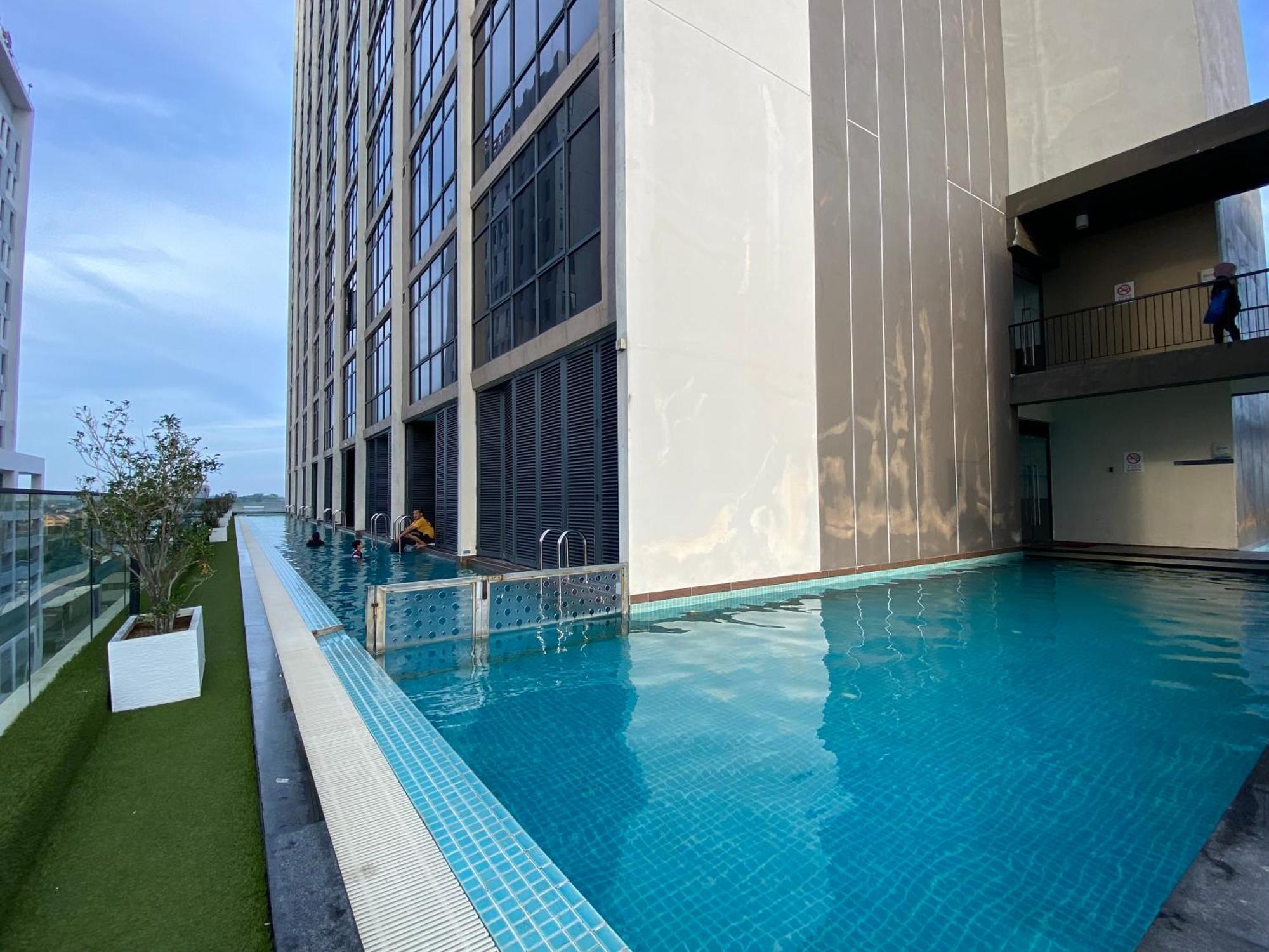 Amanjiwa 99R Apartment Malacca Bagian luar foto